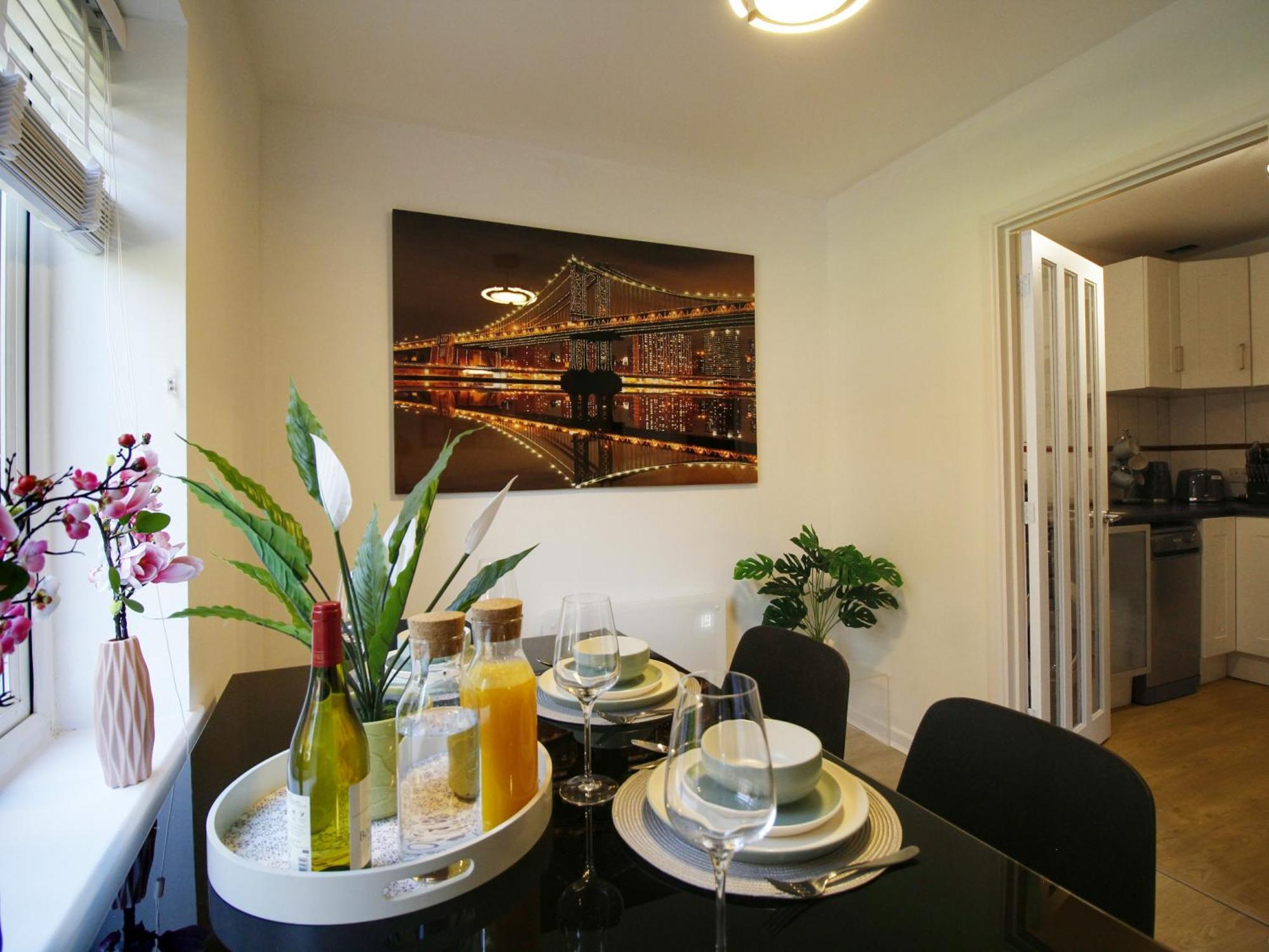 Apartament 2Bdr Flat Rg1 - Free Open Parking Reading Zewnętrze zdjęcie