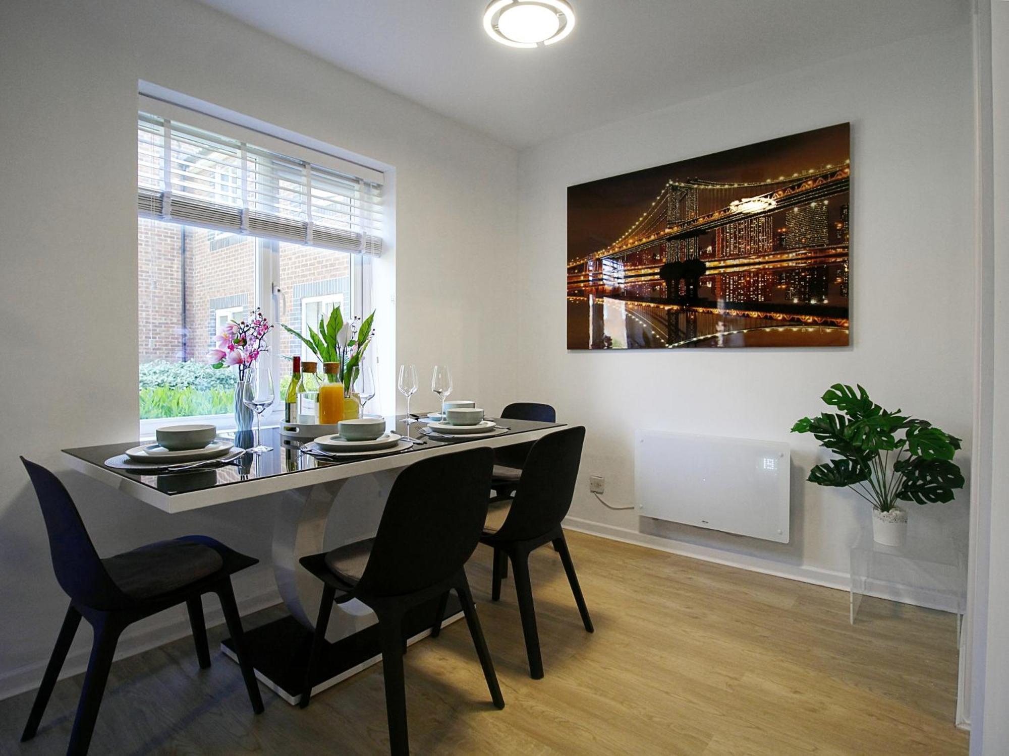 Apartament 2Bdr Flat Rg1 - Free Open Parking Reading Zewnętrze zdjęcie